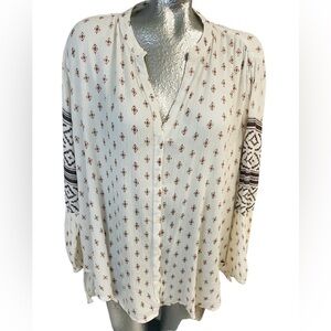 O’Neill Bohemian relaxed fit button front, Peasant Top, long sleeve, Medium